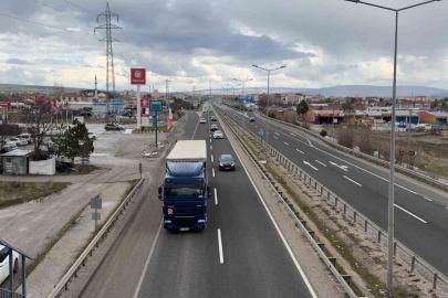 D100 karayolunda bayram dönüşü yoğunluğu