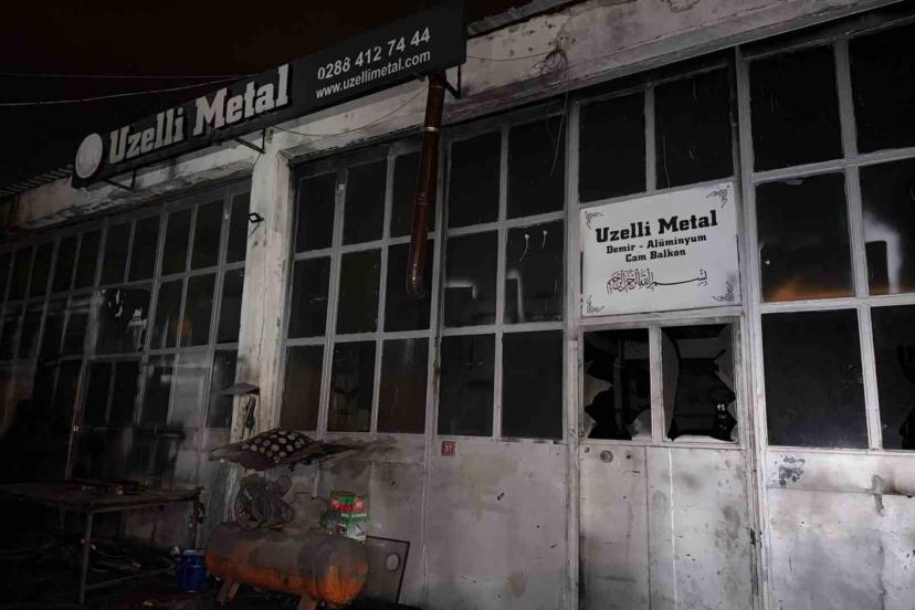 Demirci dükkanında patlama: 1 ölü, 2 yaralı