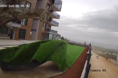 Denizli’deki fırtınadan Necati ve Saykolar grubunun bas gitaristi de etkilendi