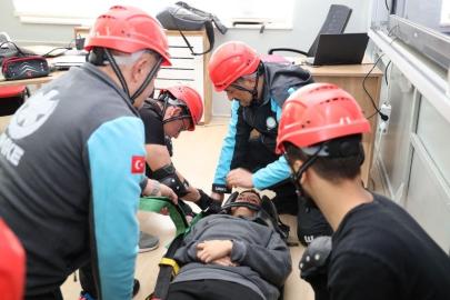 Deprem Haftası: Okullarda tahliye tatbikatı