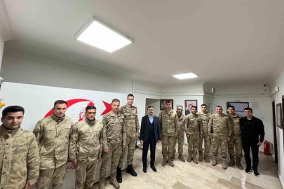 Dicle Kaymakamı Atış, askerle iftarda bir araya geldi