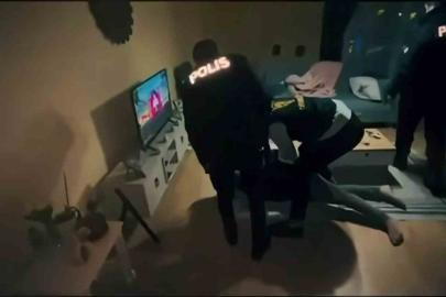 Diyarbakır merkezli 14 ilde "son istasyon"  operasyonu