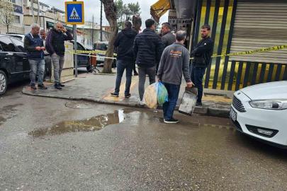 Diyarbakır’da kadın kılığında kuyumcuda soygun girişimi: 1 yaralı