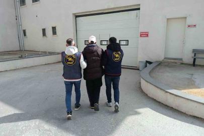Dolandırıcılık suçundan aranan şahıs JASAT’tan kaçamadı