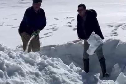 Dondurucu zirvede toplanan kar, yazın serinleten lezzete dönüşüyor