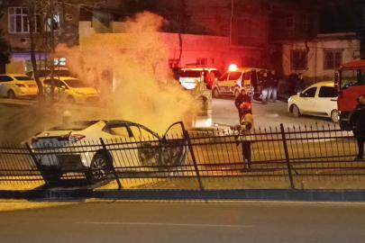 ‘Dur’ ihtarına uymayan otomobil sürücüsü uzun süre kovalandı: Yakalanan 2 şüphelinin yasaklı madde testi pozitif çıktı