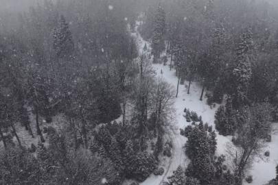 Düzce’nin yüksek kesimlerinde kar kalınlığı 1 metreyi buldu