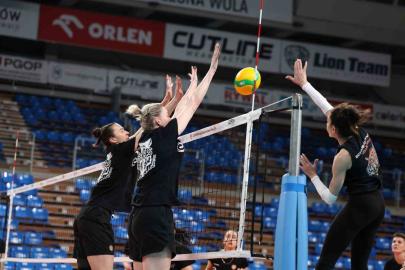 Eczacıbaşı Dynavit dörtlü final için sahada