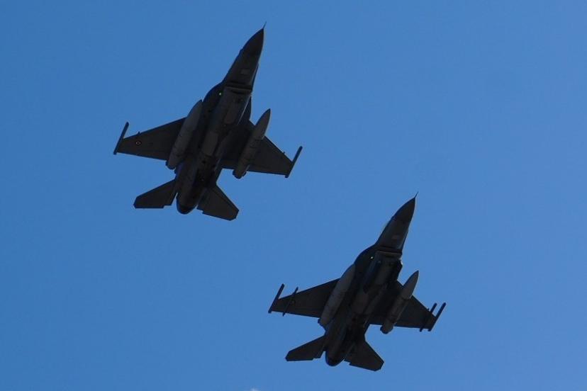 Edirne semalarında F-16 ve Akıncı’dan prova uçuşu