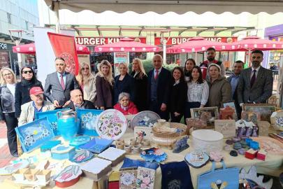 Edirne’de huzurevi sakinlerinden el emeği göz nuru sergi