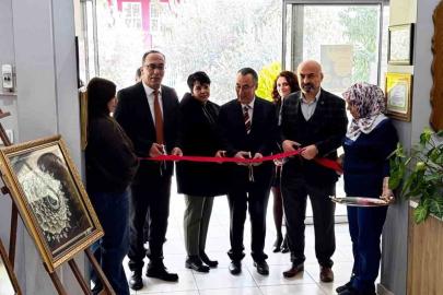 Efeler’de Kutlu Doğum Haftası sergisi açıldı