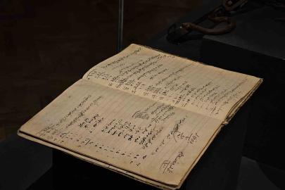 Elazığ sergilenen Osmanlı dönemi veresiye defteri geçmişe ışık tutuyor