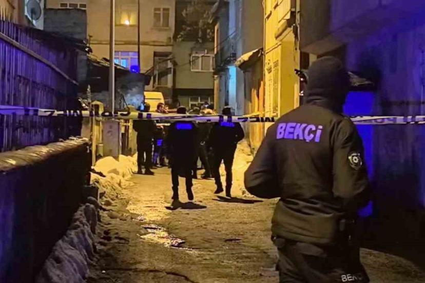 Erzurum’da şüpheli ölüm: Boğazından bıçaklanmış halde bulundu
