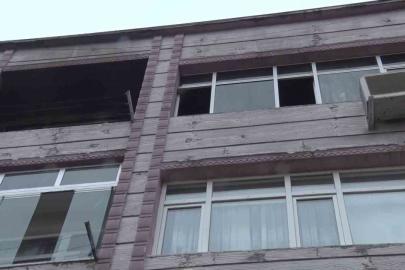 Eşini öldürüp evi ateşe verdi