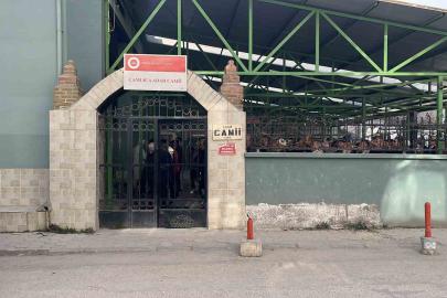 Eskişehir’de babasının öldürdüğü 13 yaşındaki kız toprağa verildi