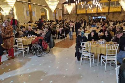 Eskişehir’de gaziler ve yaşlılar iftar programında bir araya geldi