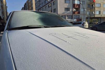 Eskişehir’deki soğuklar arabaları etkiledi