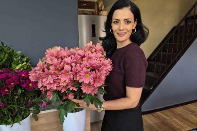Eskişehirli çiçekçide 8 Mart mesaisi: "Not yazma telaşı çiçek seçiminden zor"