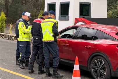 Fethiye’de Jandarmadan bayram uygulaması