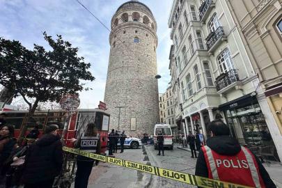 Galata Kulesi’nden atlayan kadın hayatını kaybetti