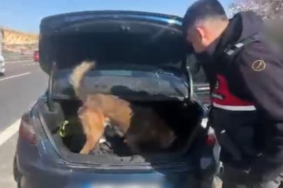 Gaziantep’te şüpheli araçta uyuşturucu ele geçirildi: 3 gözaltı