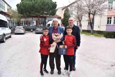 Genç Sporcular, Türk sporuna emek vermiş isimlerle buluştu