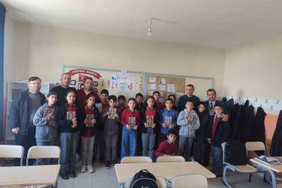 Gençlerin yolu Kur’an ile aydınlanıyor