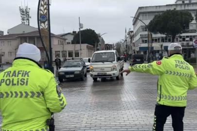Gönen’de trafik denetimleri sürdürülüyor
