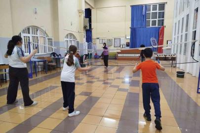 GSB Spor Okulları gençlere sporu sevdirmeye devam ediyor