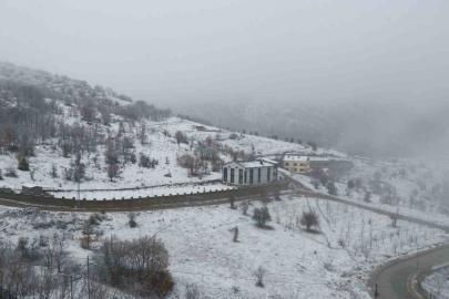 Hadim’de kar yağışı başladı