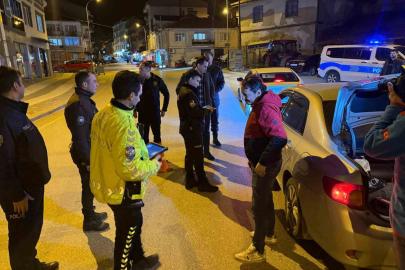 Hisarcık’ta modifiyeli ve çevreye rahatsızlık veren araçlara sıkı denetim