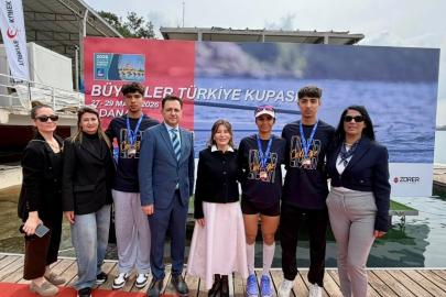 İstanbul Lider Koleji, Büyükler Türkiye Kupası Kürek Yarışları’ndan 3 madalya ile döndü