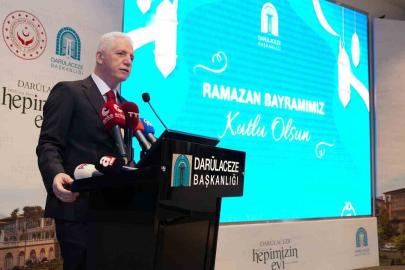 İstanbul Valisi Gül, Darülaceze sakinleriyle bayramlaştı