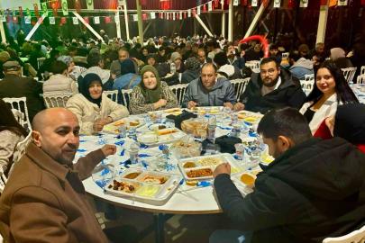 İzmir’de yaşayan Karamancalılar iftar sofrasında buluştu
