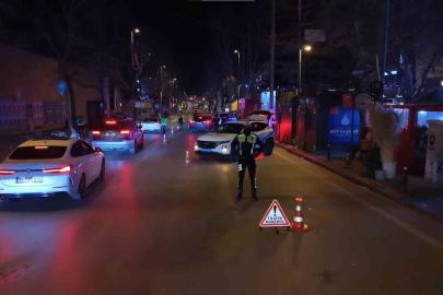 Kadıköy’de gece denetimleri: 1.2 milyon TL ceza, 159 araç trafikten men