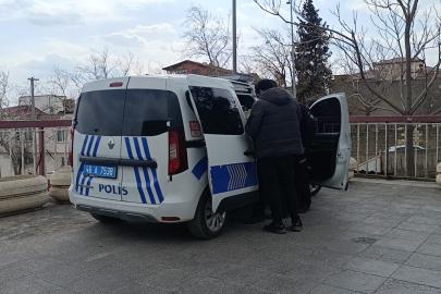 Kahramanmaraş’ta ’bir dal sigara’ tartışması bıçaklı kavgaya dönüştü: 1 yaralı