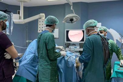 Kahta Devlet Hastanesi’nde Artroskopik Menisküs ameliyatı başarıyla gerçekleştirildi
