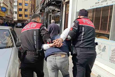 Kahvehanedeki silahlı saldırıyla ilgili şüpheli tutuklandı