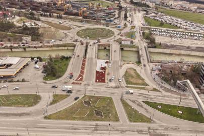 Karabük Belediyesi kavşaklara estetik kazandırmaya devam ediyor