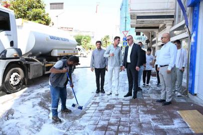 Karacabey Belediyesi’nden 2025’te yoğun temizlik mesaisi