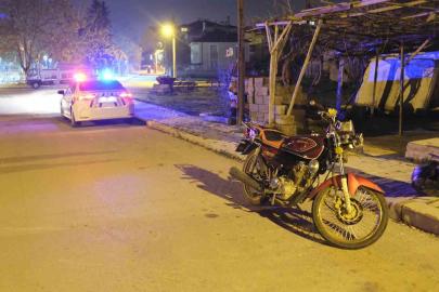 Karaman’da polis ve motosikletli arasında yaşanan kovalamaca film sahnelerini aratmadı