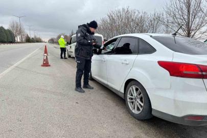Karaman’da uyuşturucu ve ruhsatsız silahlar ele geçirildi: 12 tutuklama