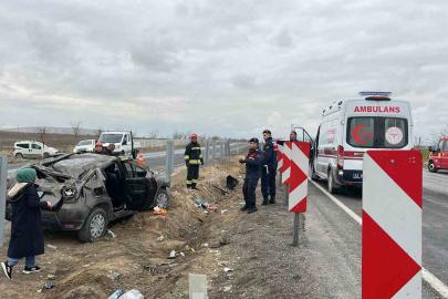 Karapınar’da otomobil takla attı: 4 yaralı