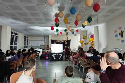 Kaymakam Dalak, miniklerle aynı sofrada oruç açtı