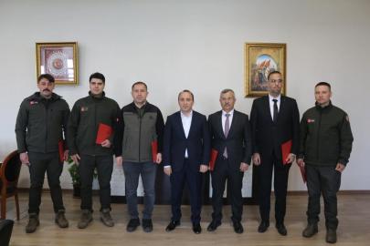 Kaymakam Erdoğan’dan orman personeline teşekkür belgesi