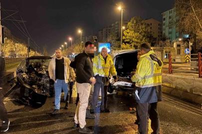 Kaza yapan ehliyetsiz ve alkollü sürücüyü, polis tedaviye ikna etti