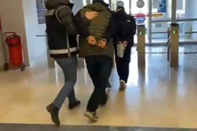 Kendilerini savcı olarak tanıtıp vatandaşları dolandıran 2 şüpheli tutuklandı