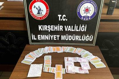 Kıraathanede kumar oynayan 4 kişiye para cezası