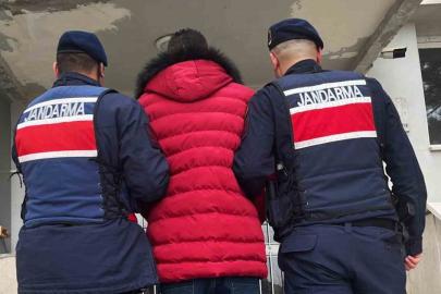 Kırıkkale’de aranan 2 hükümlü yakalanarak cezaevine gönderildi