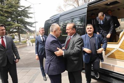 KKTC Başbakan Yardımcısı Ataoğlu: "Farklı ülkelere gitmek yerine kendi adamızı ziyaret edin"